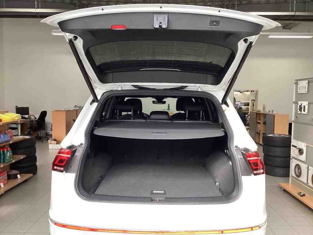 2021 Volkswagen Tiguan   AWD