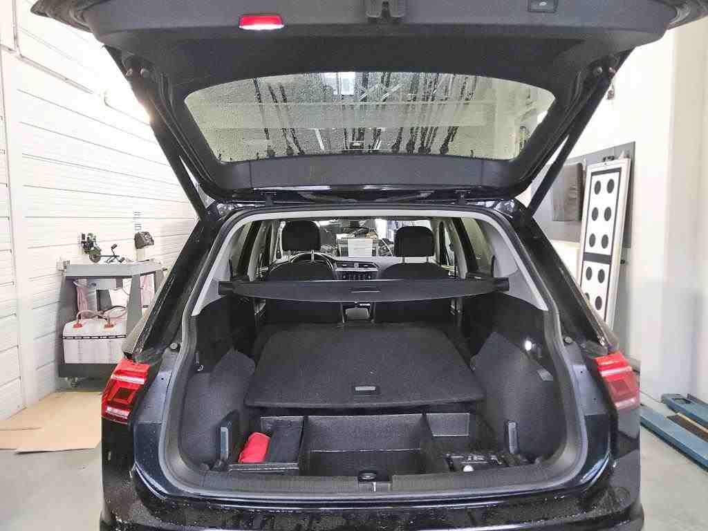 2021 Volkswagen Tiguan   AWD