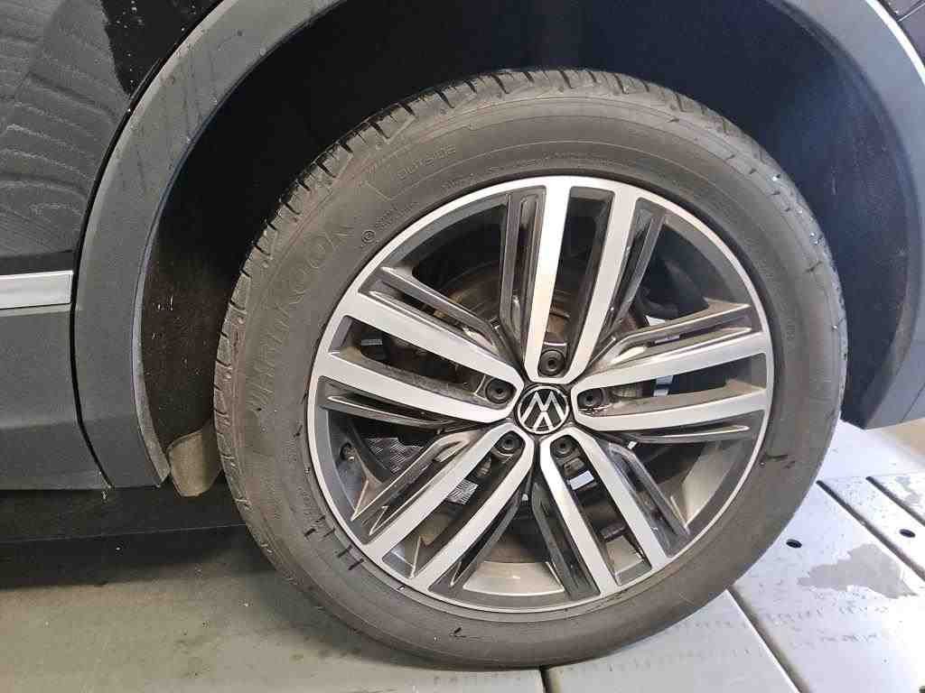 2021 Volkswagen Tiguan   AWD