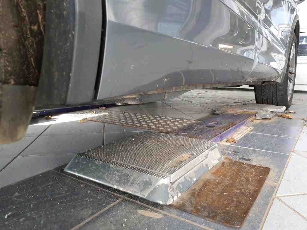 2021 Volkswagen Tiguan   AWD