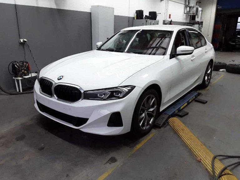 2022 BMW 3 Series   