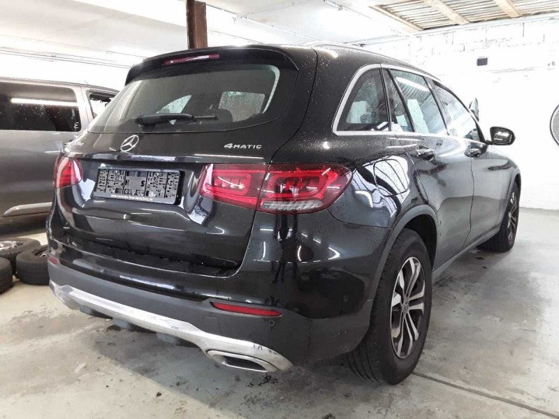 2019 Mercedes-Benz GLC   AWD