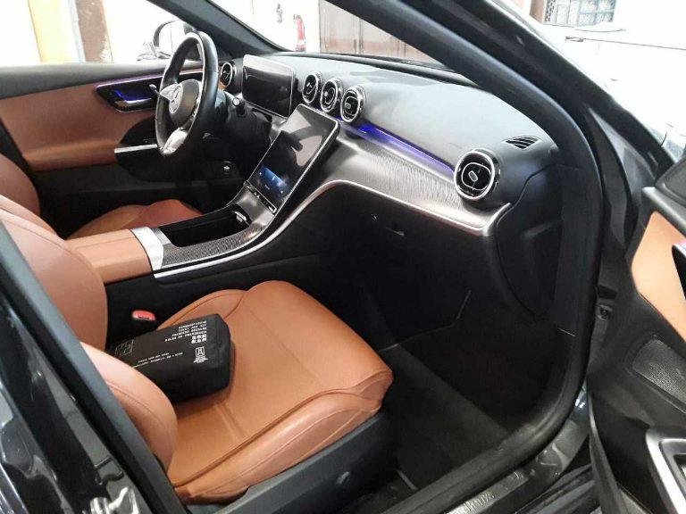 2021 Mercedes-Benz C   