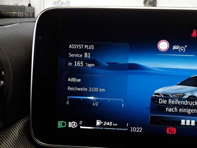 2021 Mercedes-Benz C   