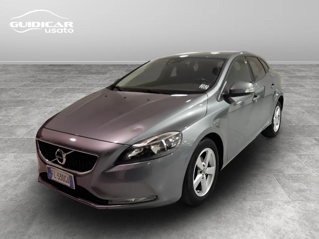 Volvo V40 D2 Business - Diesel - Manual - 120 hp - 85.836 km