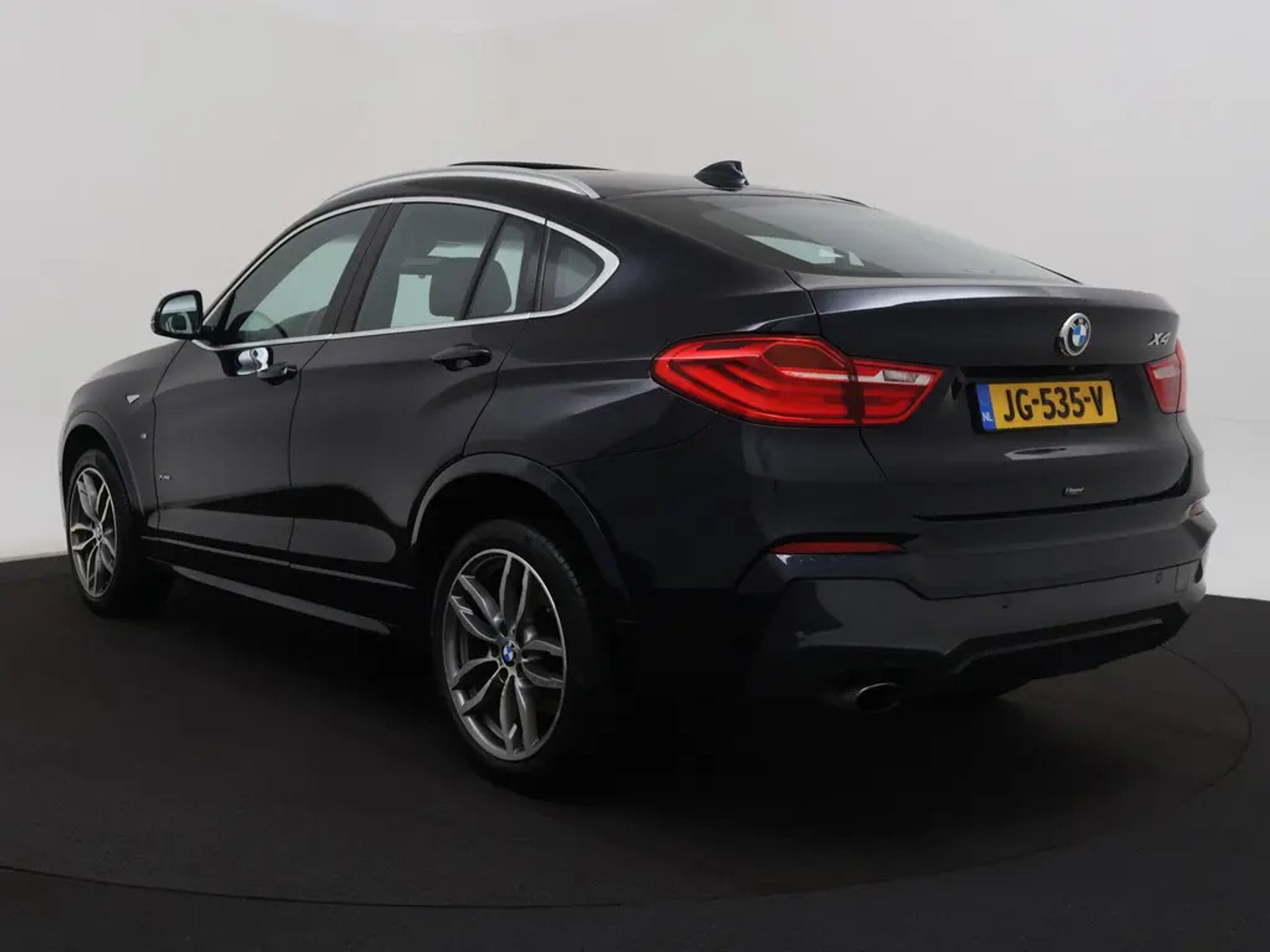 2016 BMW X4   