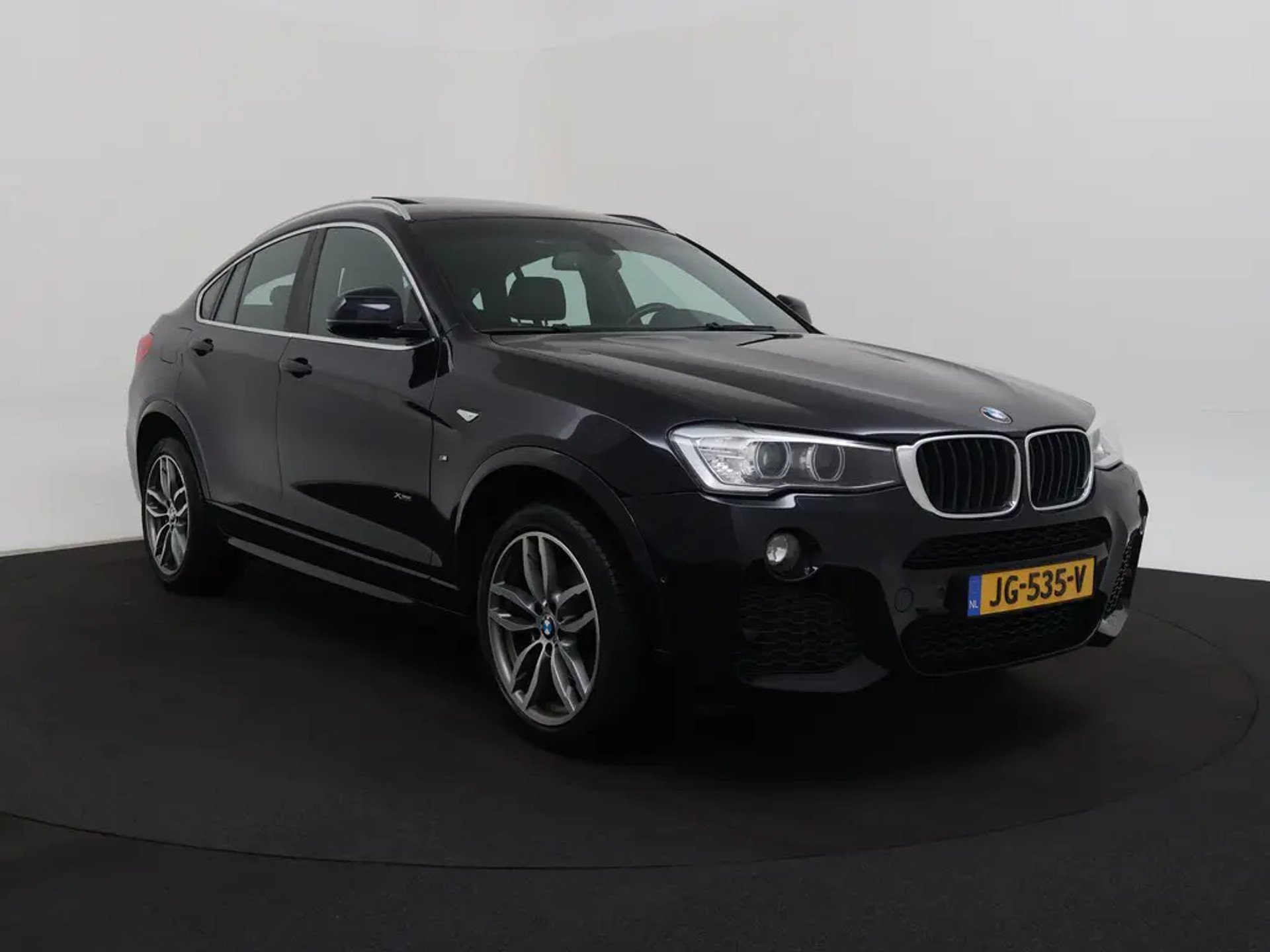 2016 BMW X4   