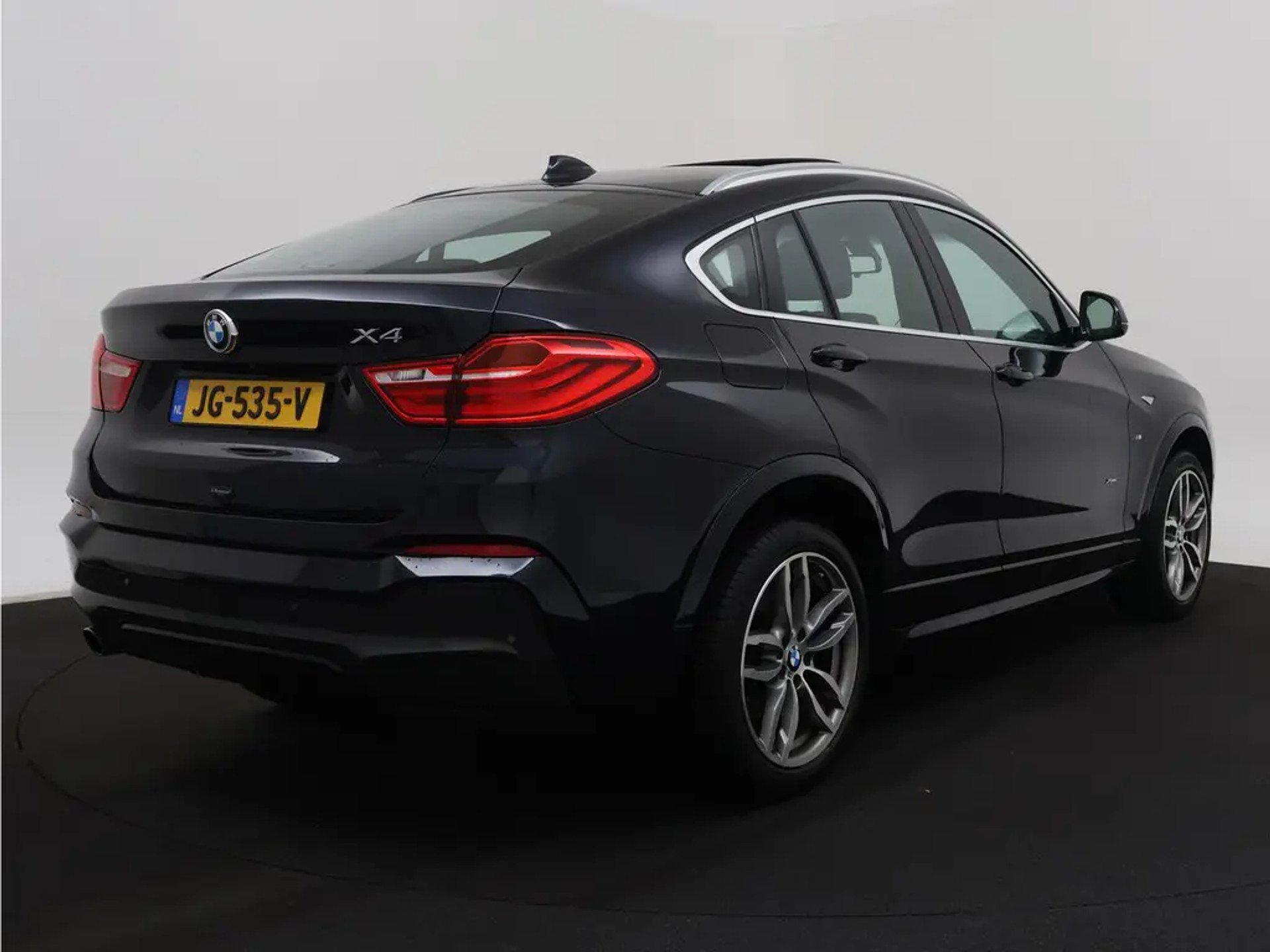 2016 BMW X4   