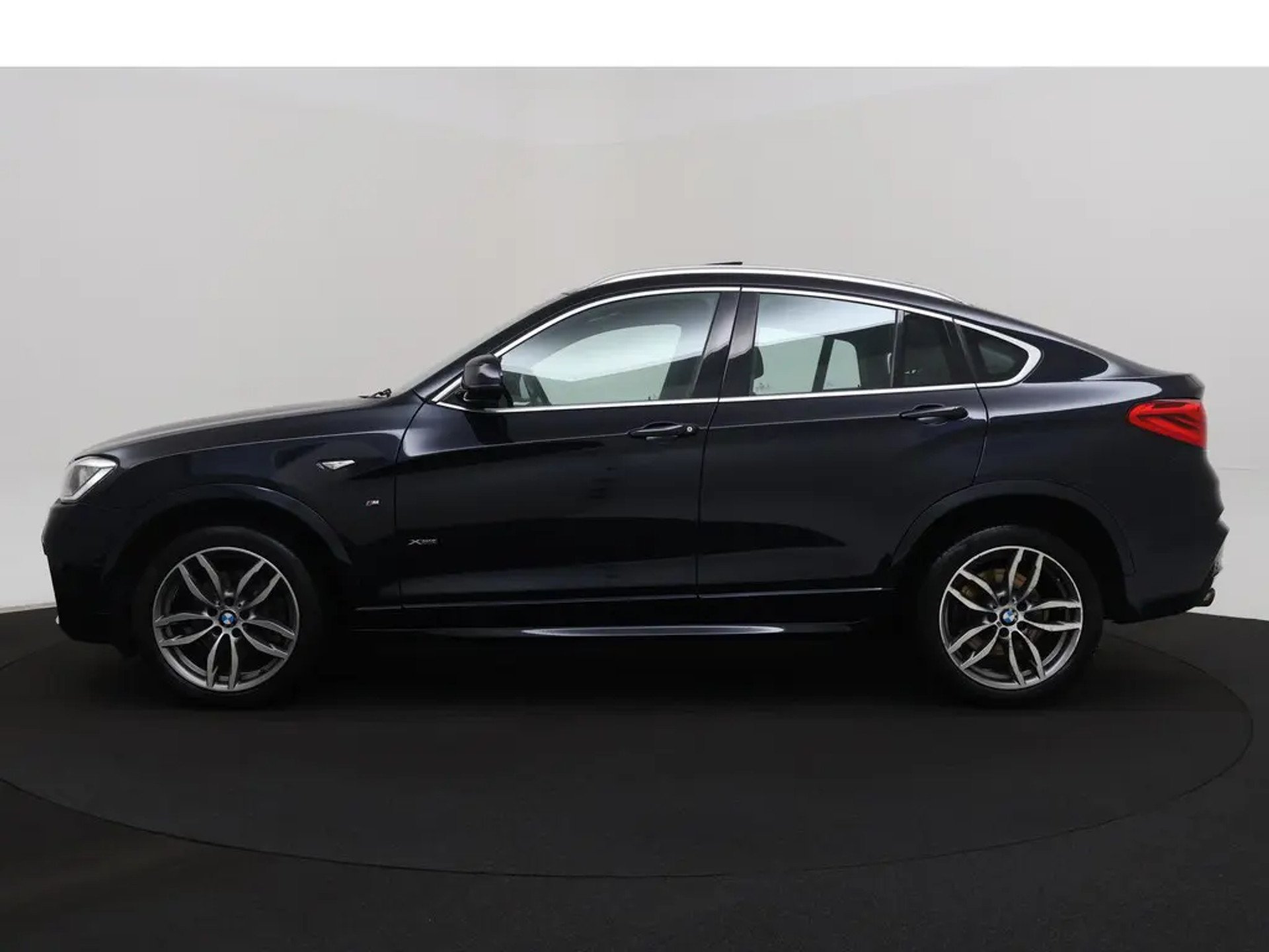 2016 BMW X4   