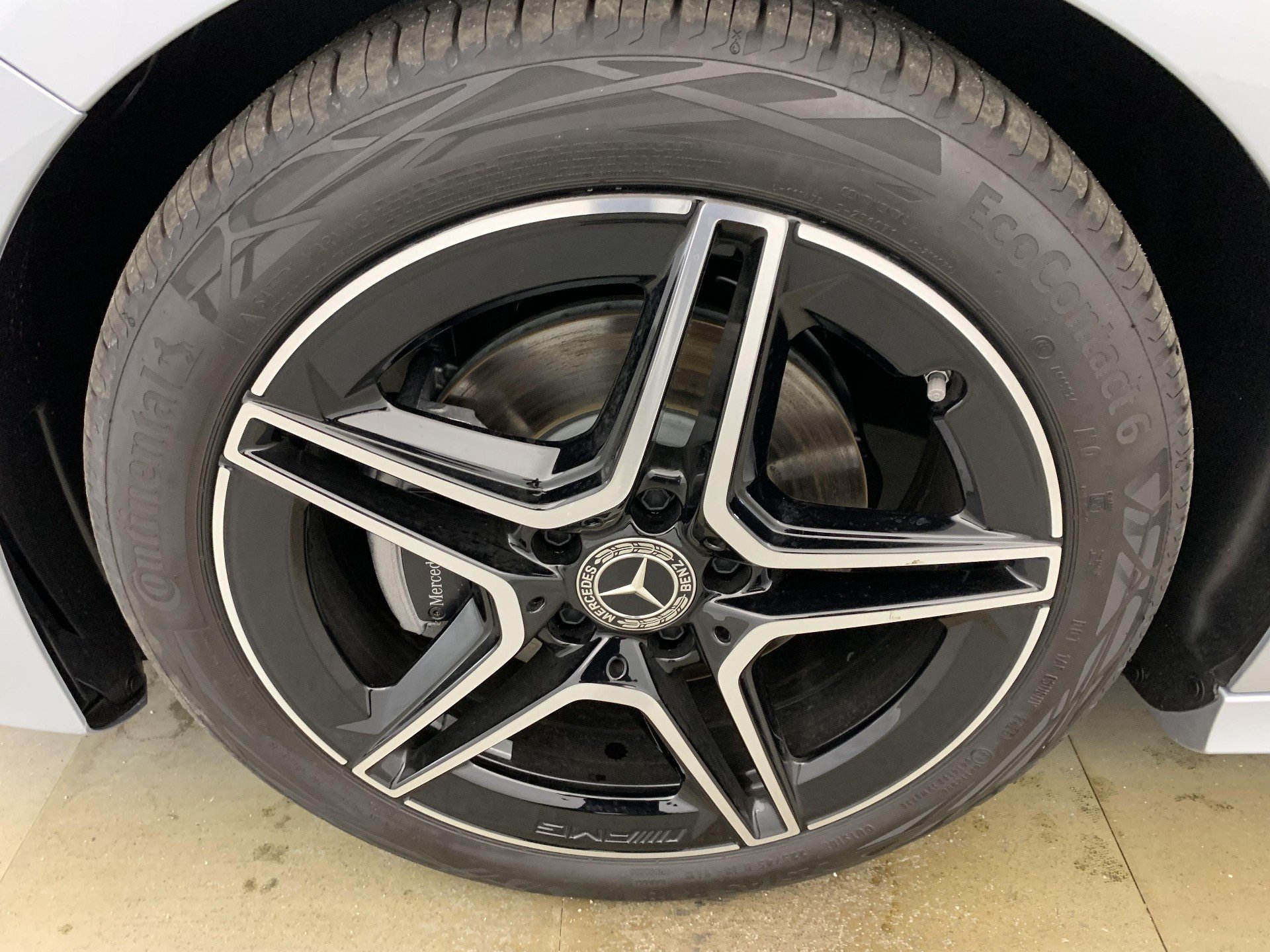 2025 Mercedes-Benz A   