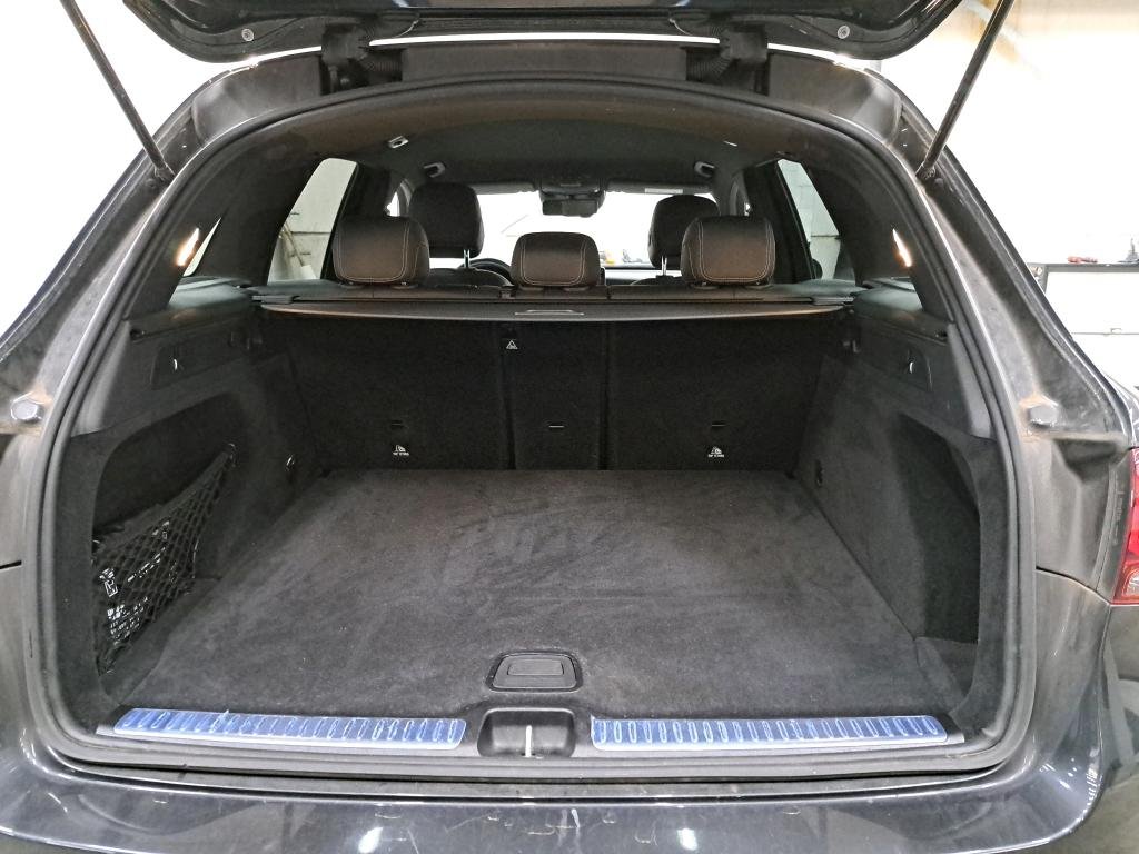 2019 Mercedes-Benz GLC   