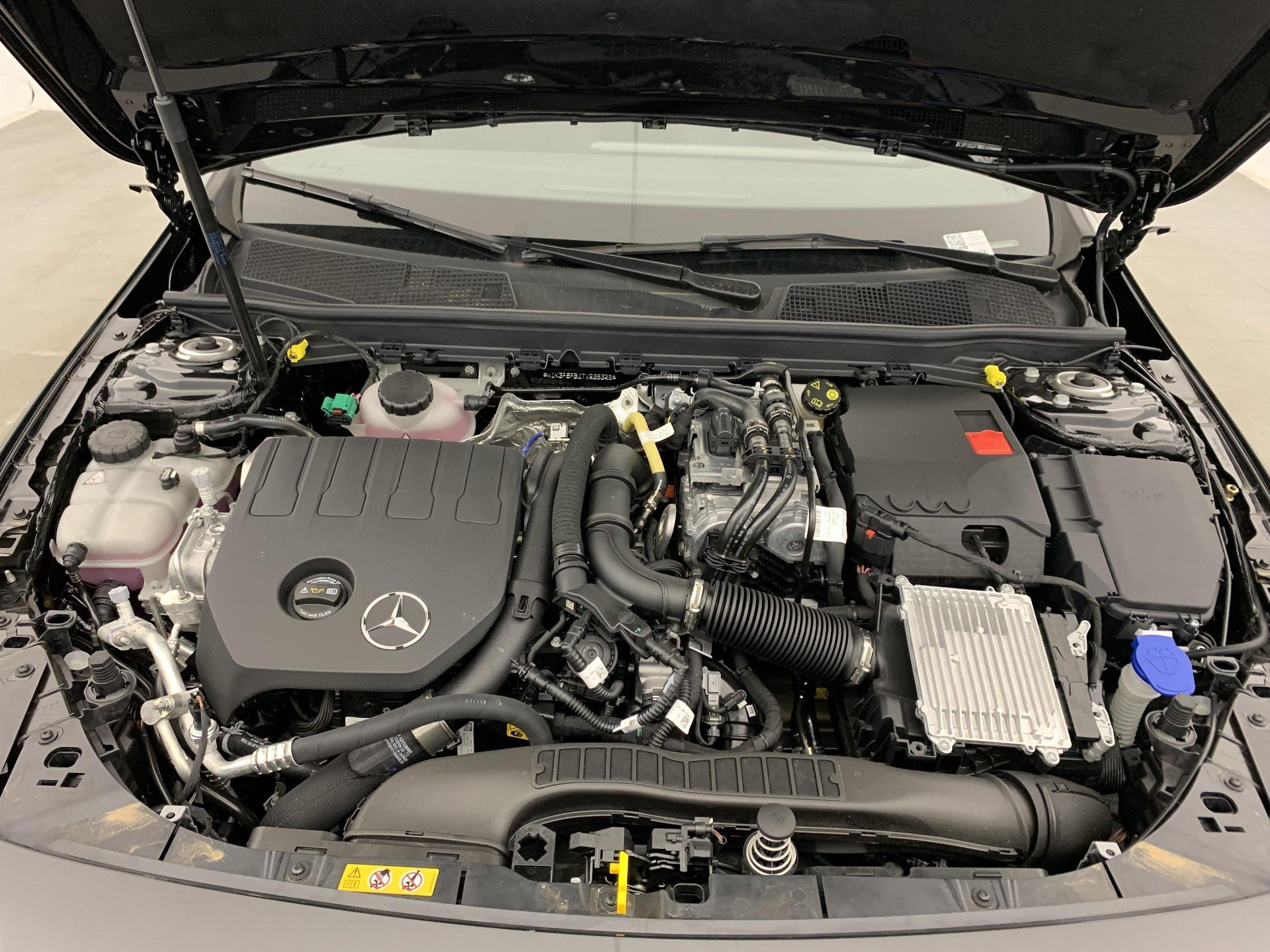 2025 Mercedes-Benz A   