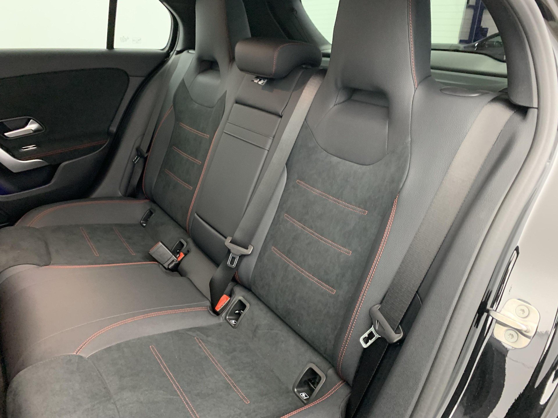 2025 Mercedes-Benz A   