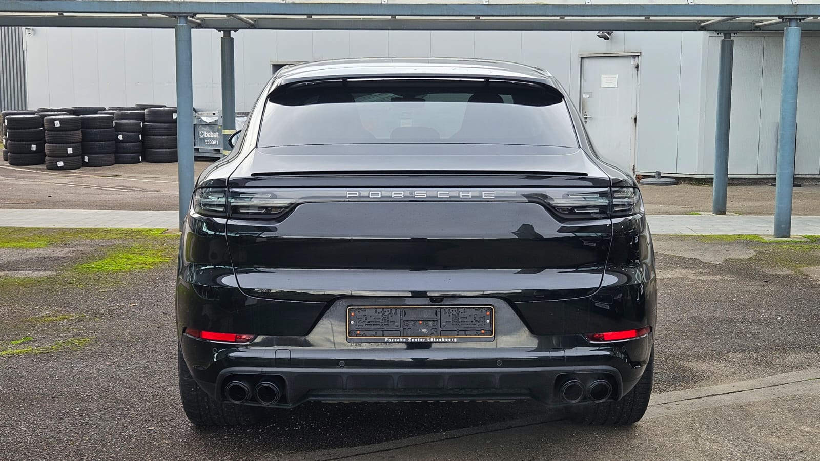 2023 Porsche Cayenne   