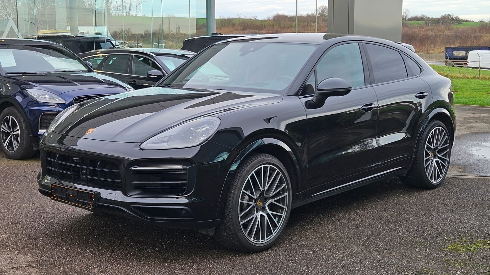 2023 Porsche Cayenne   
