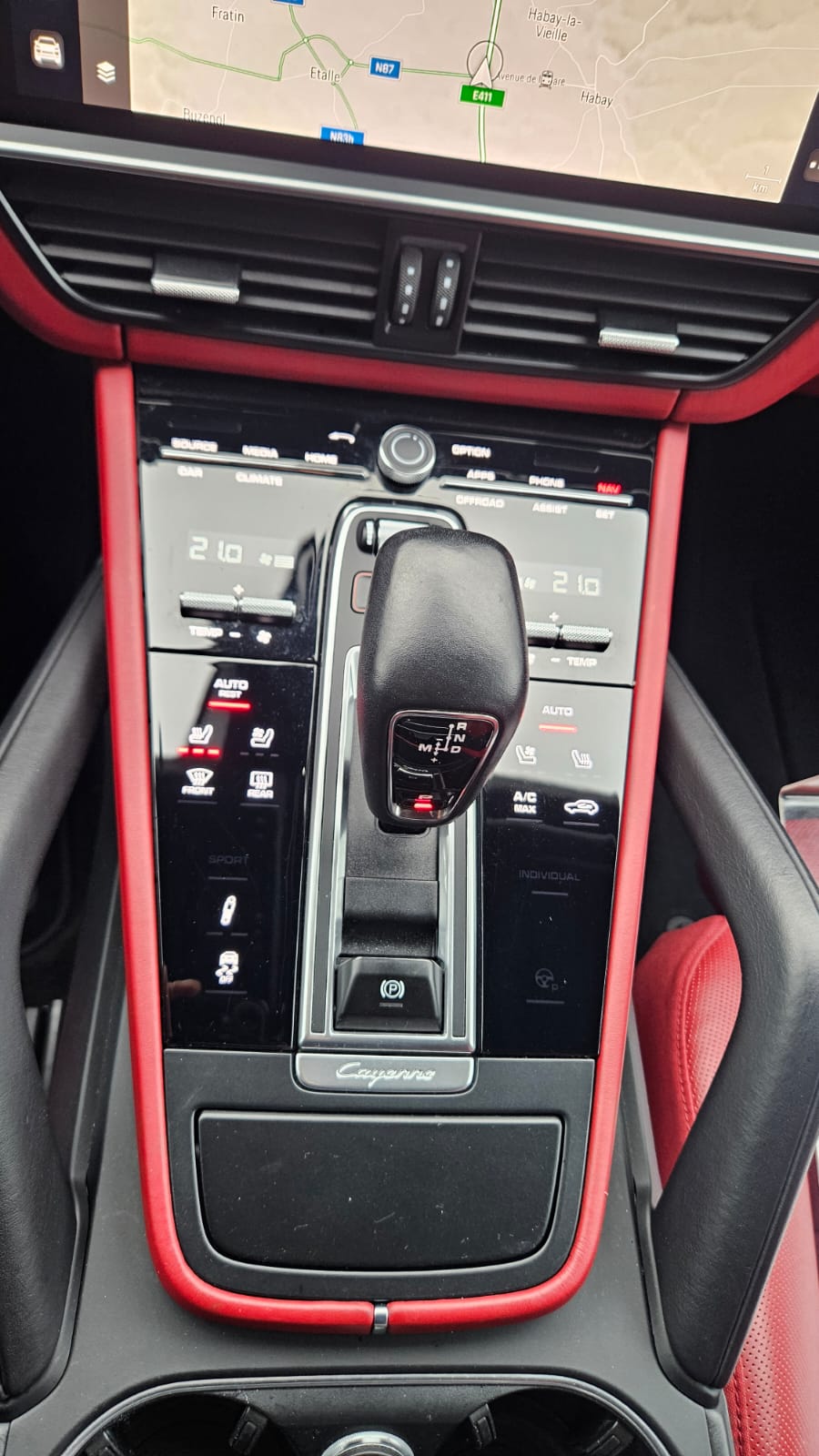 2023 Porsche Cayenne   