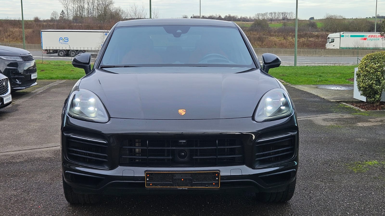 2023 Porsche Cayenne   