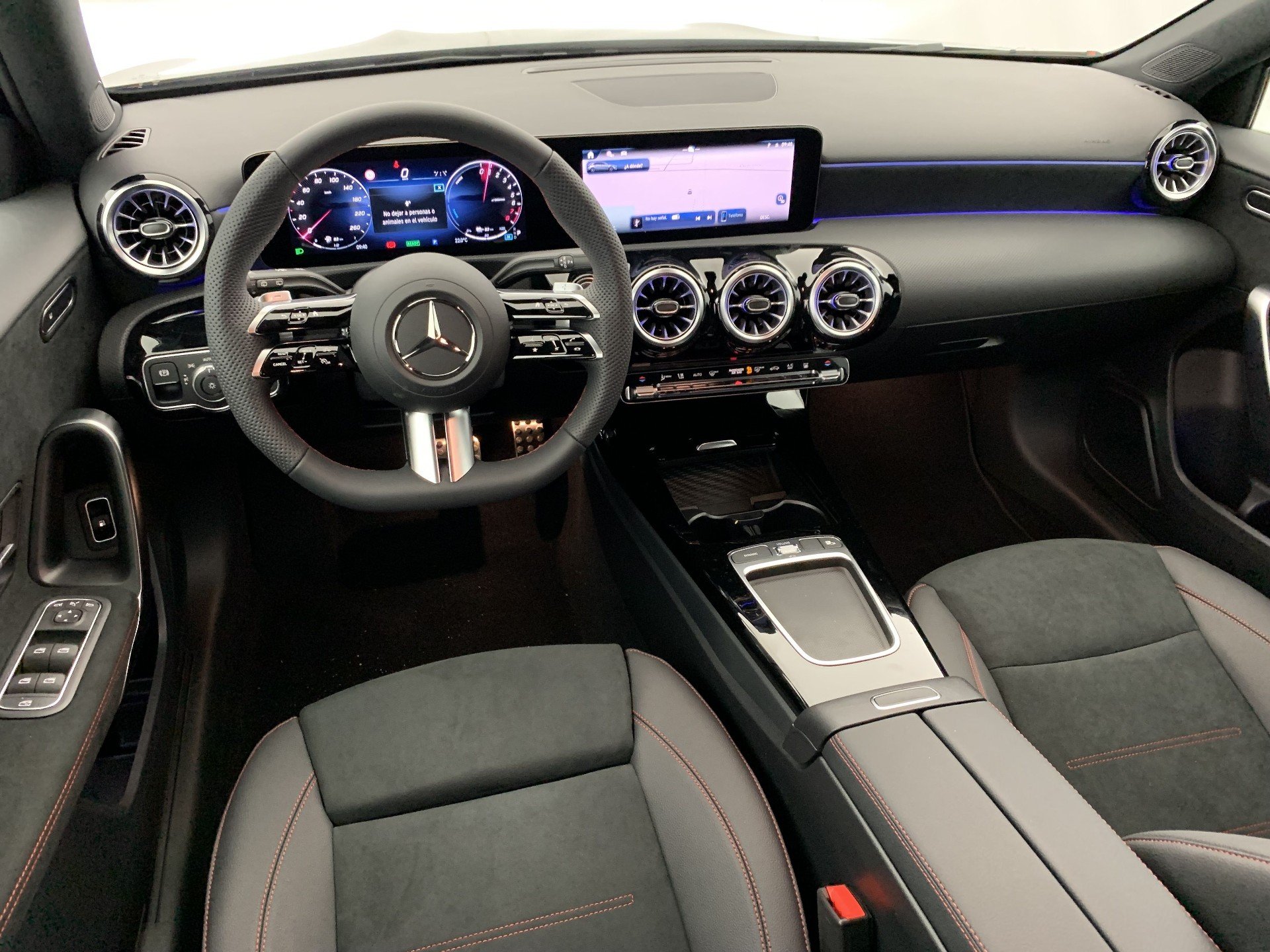 2025 Mercedes-Benz A   