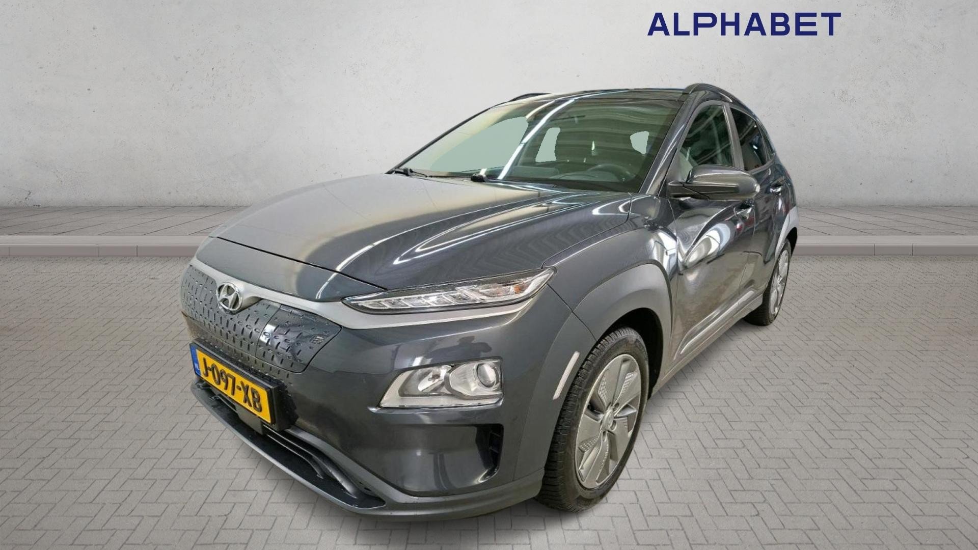 Hyundai Kona 64 kWh - Electric - Automatic - 204 hp - 105.963 km