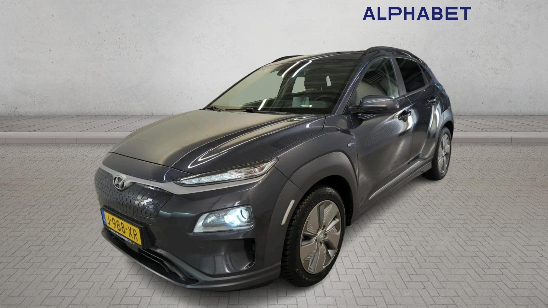 Hyundai Kona 64 kWh Premium - Electric - Automatic - 204 hp - 166.332 km
