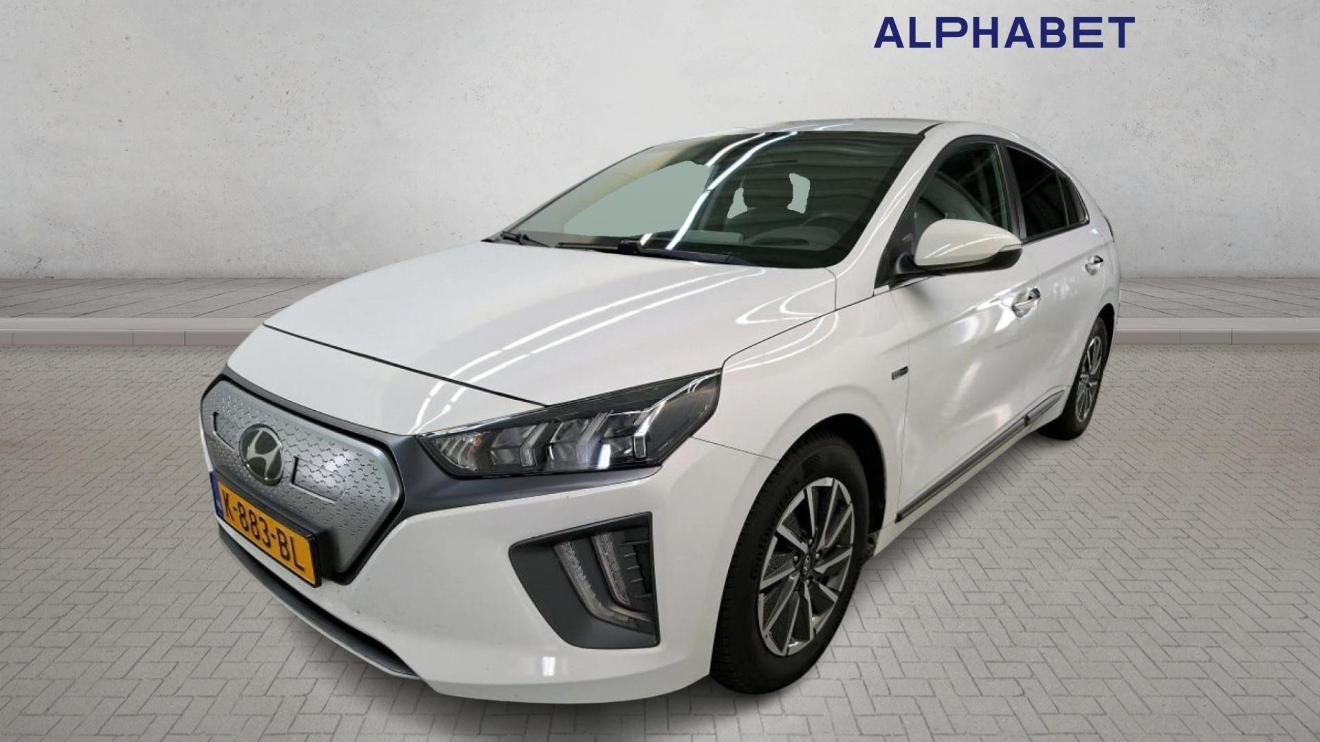 Hyundai Ioniq 38 kWh Comfort - Electric - Automatic - 136 hp - 181.904 km