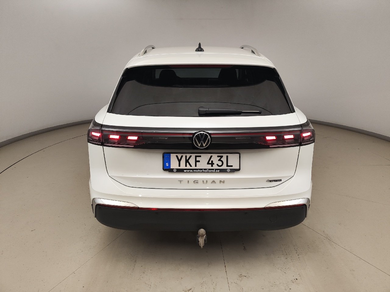 2024 Volkswagen Tiguan   AWD