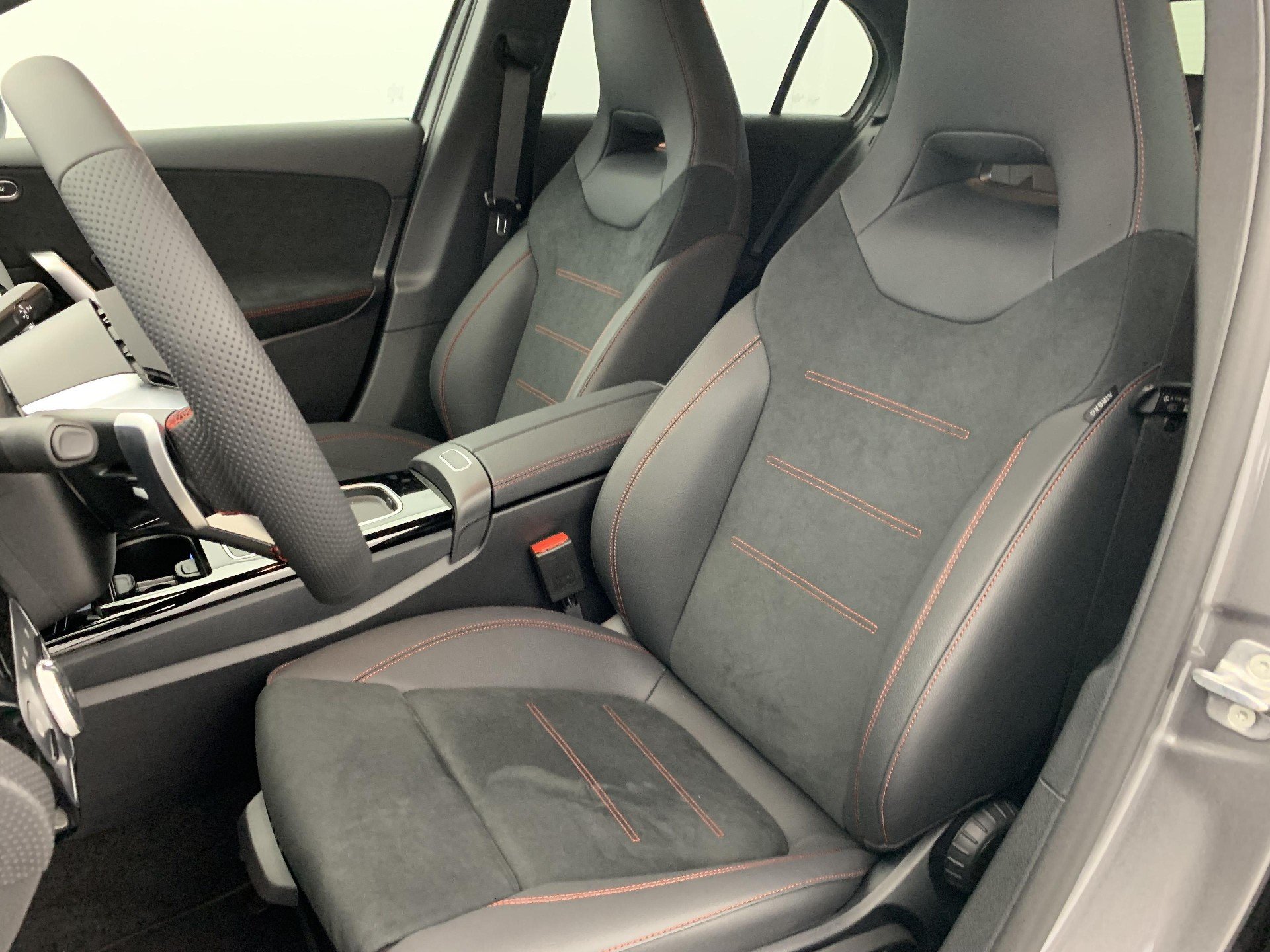 2025 Mercedes-Benz A   