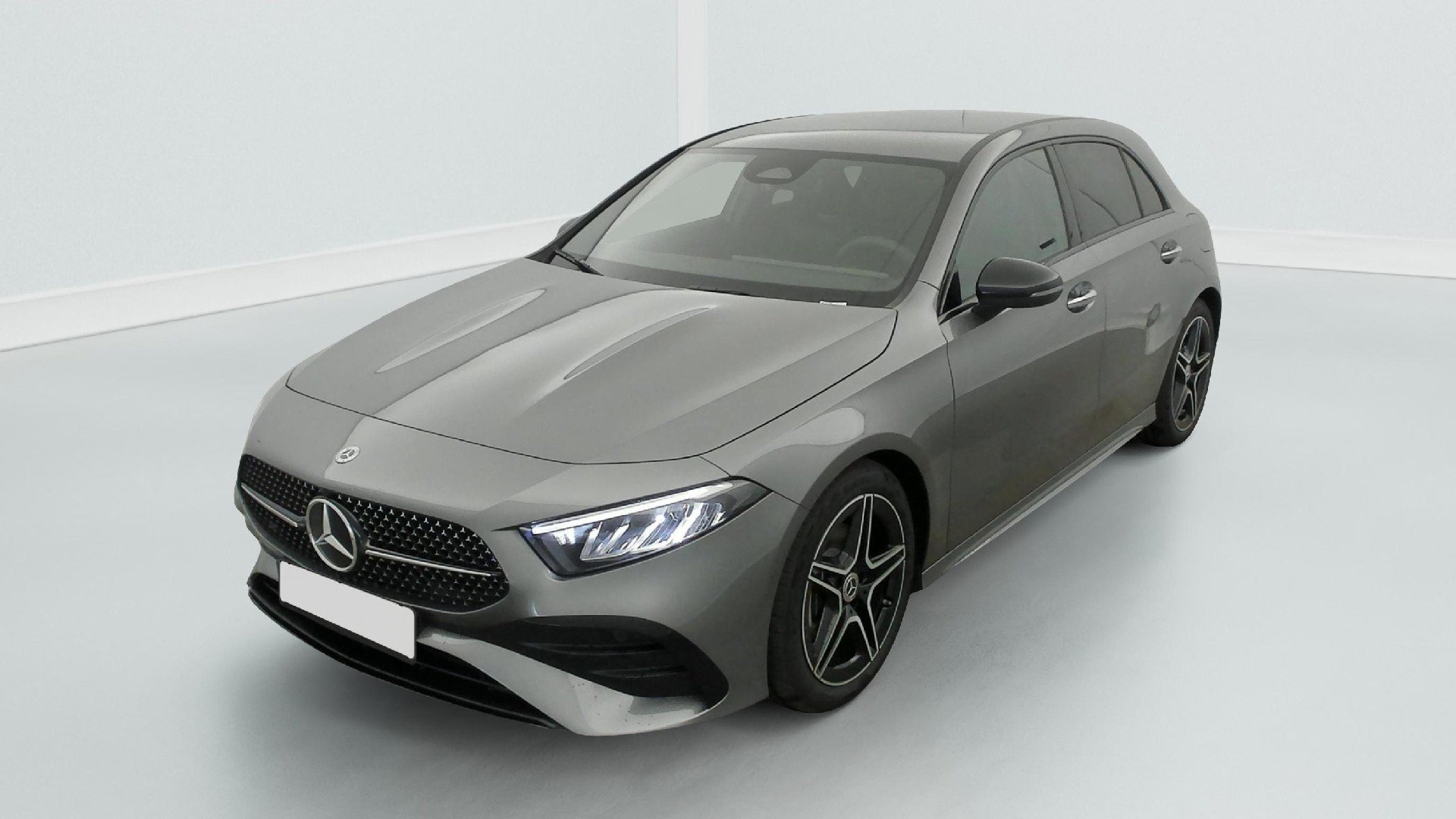 2025 Mercedes-Benz A   