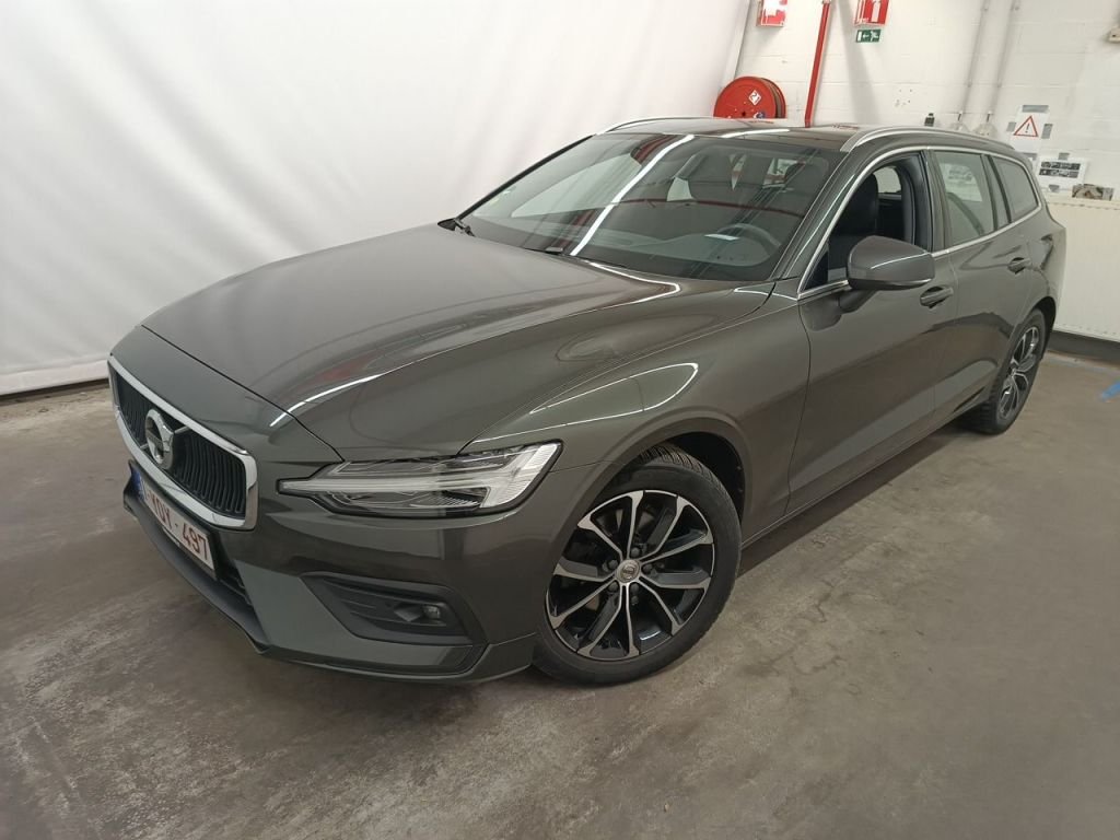 Volvo V60 D3 Momentum Pro - Diesel - Automatic - 150 hp - 138.974 km