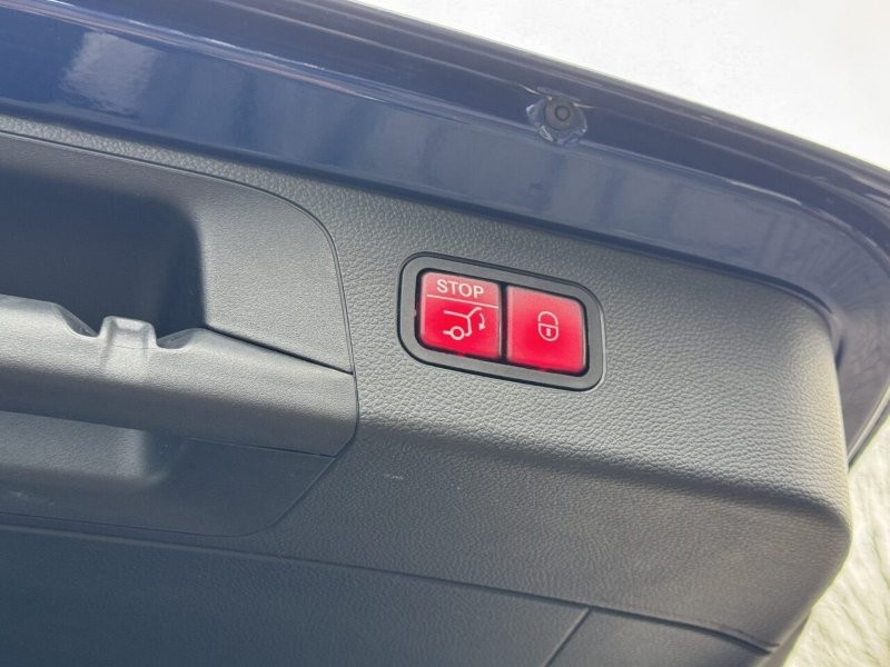 2018 Mercedes-Benz GLC   