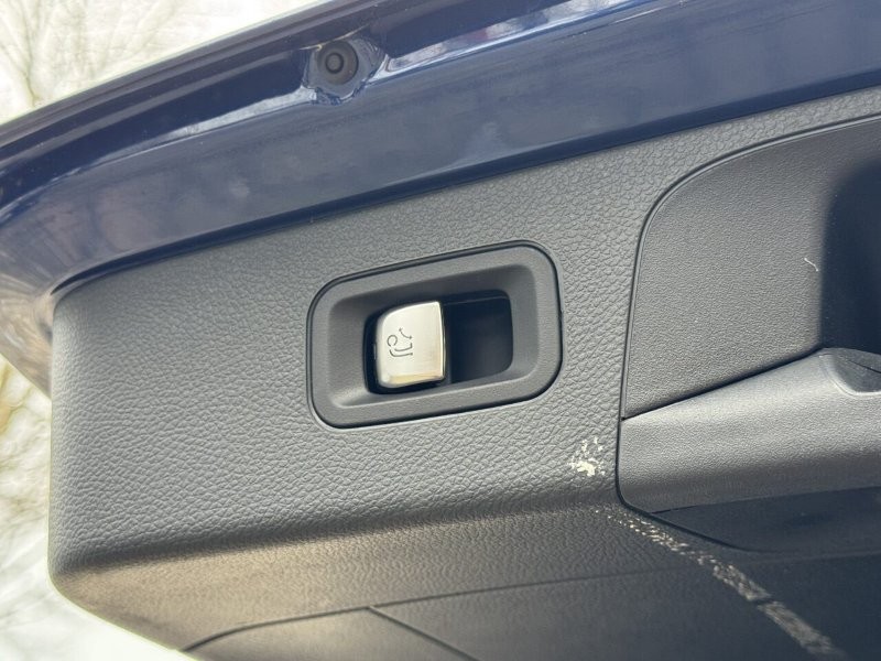 2018 Mercedes-Benz GLC   