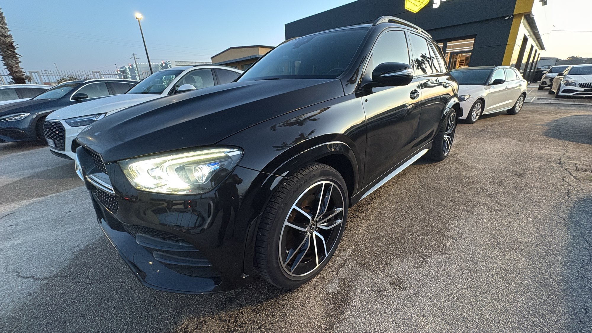 Mercedes-Benz GLE 350d Premium Plus - 4-Matic - Diesel - Automatic - 272 hp - 102.500 km