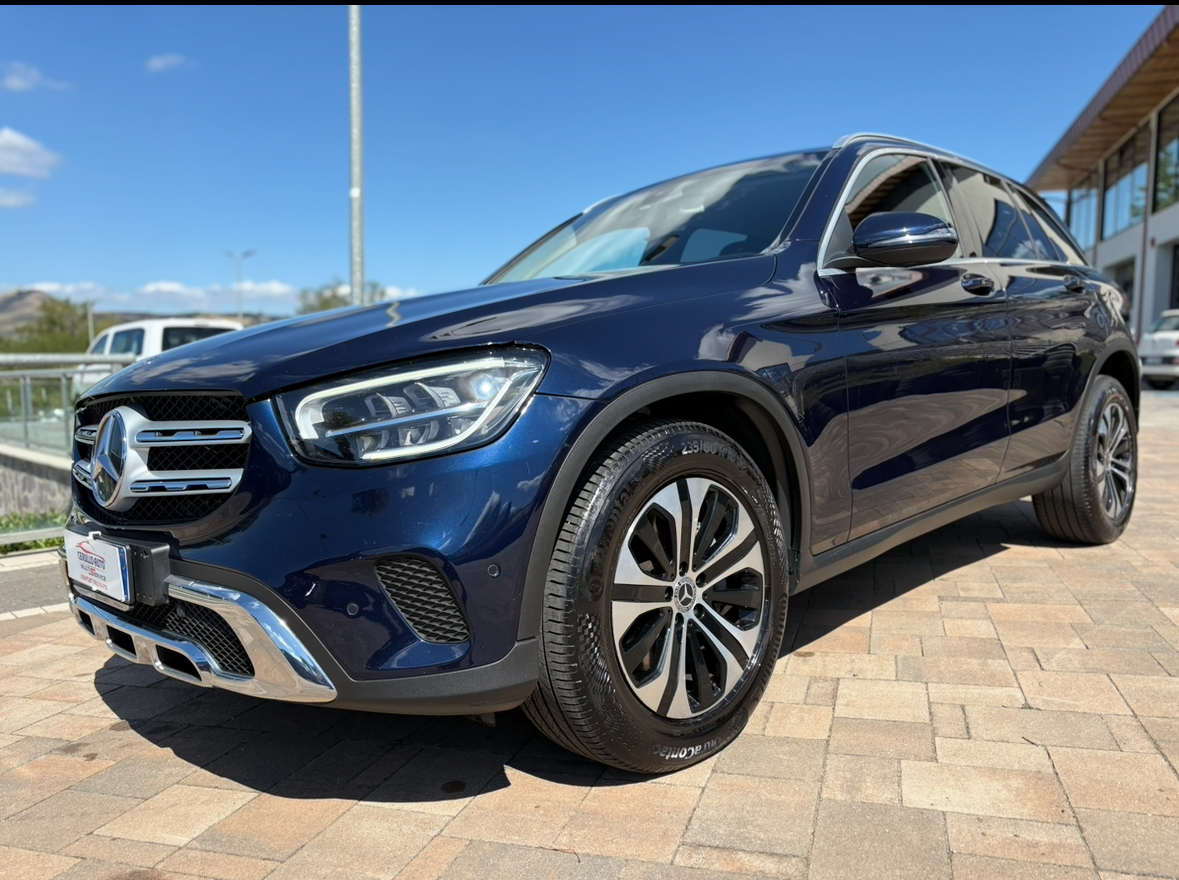Mercedes-Benz GLC 220d Sport - Diesel - Automatic - 194 hp - 152.000 km