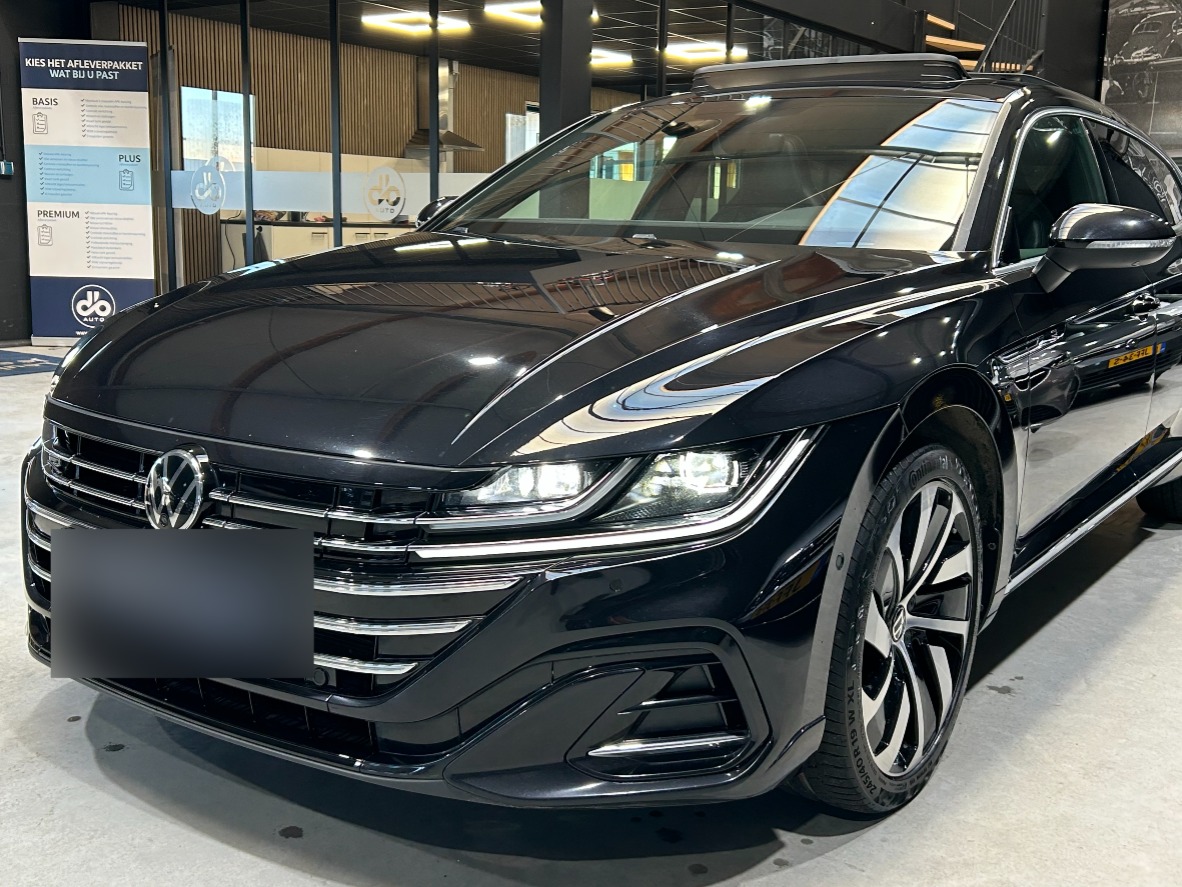 Volkswagen Arteon 1.4 R-Line - Hybrid - Automatic - 217 hp - 135.057 km