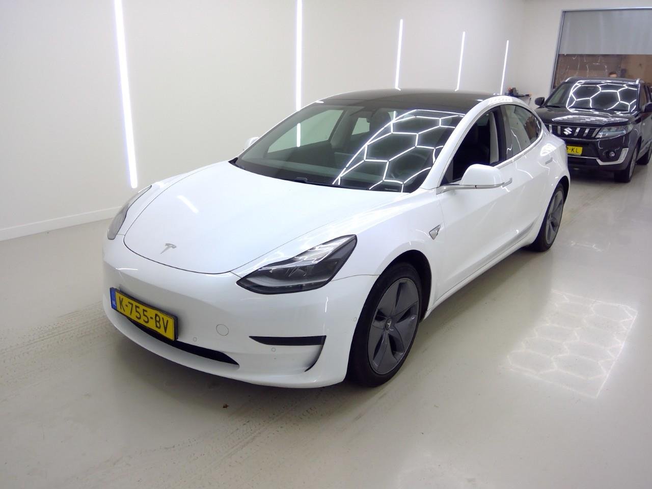 Tesla Model 3 Standard Range Plus - Electric - Automatic - 238 hp - 99.991 km
