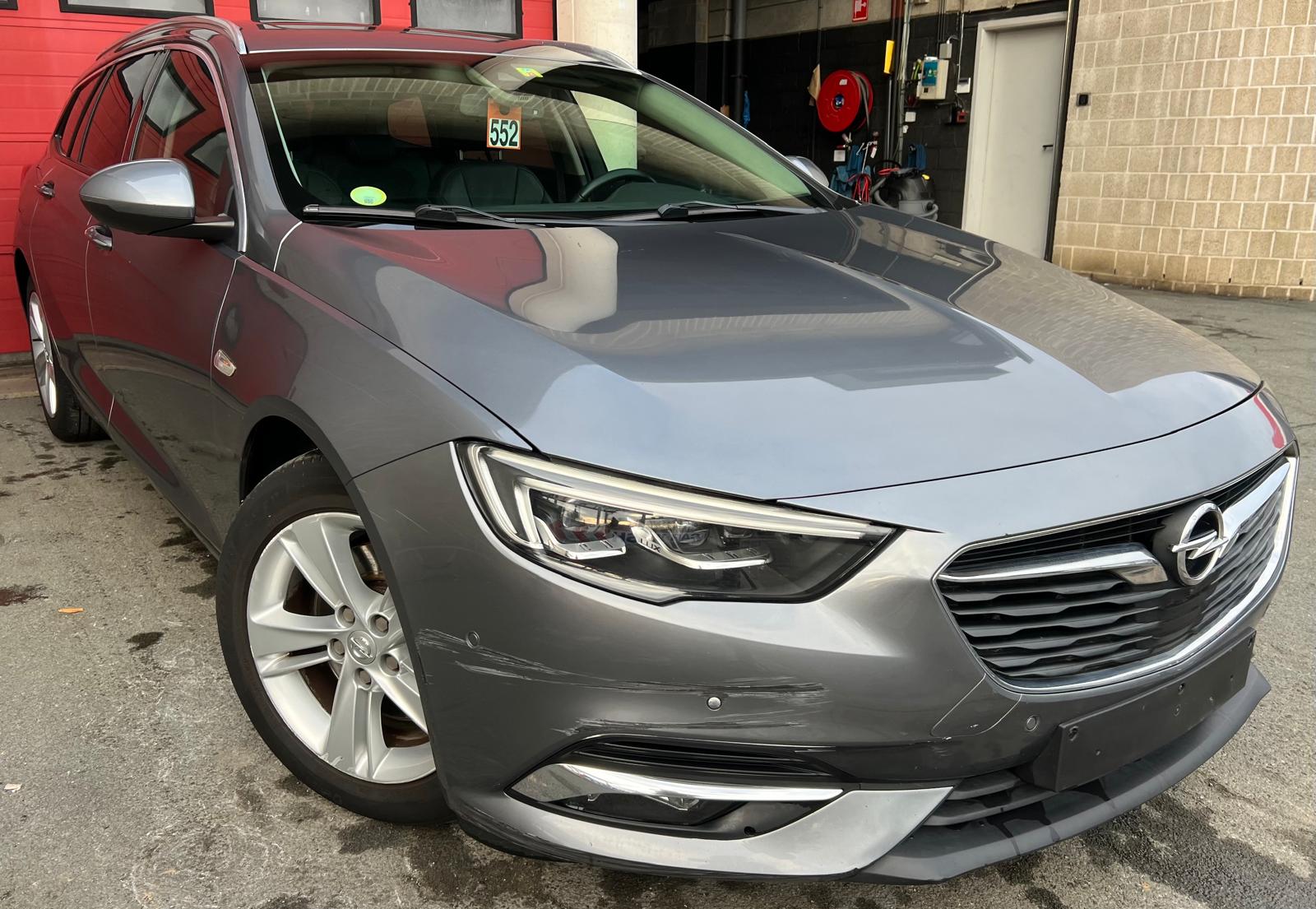 Opel Insignia Sports Tourer 1.6 CDTI - Diesel - Manual - 135 hp - 145.981 km 