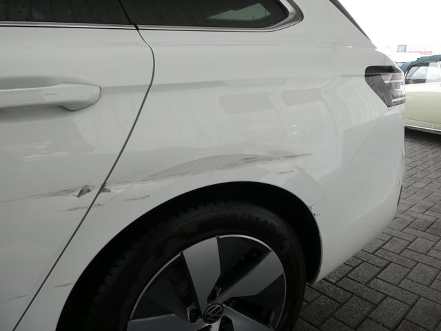 2025 Volkswagen Passat   