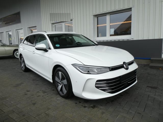 2025 Volkswagen Passat   