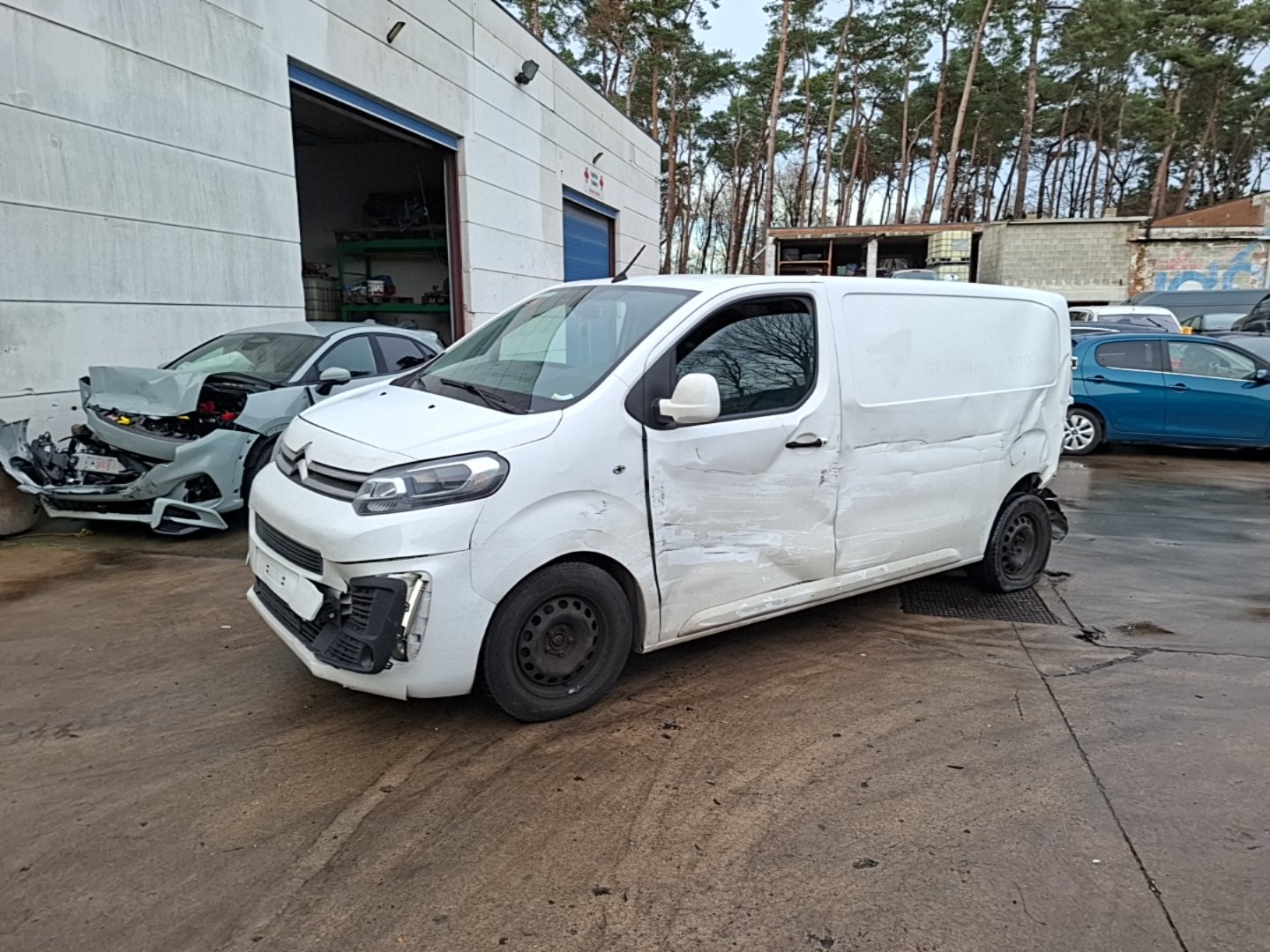 Citroën Jumpy 2.0 HDI Business - Diesel - Automatic - 176 hp - 265.939 km