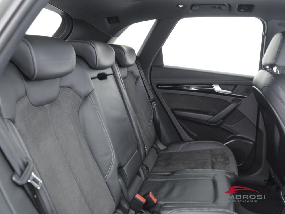 Audi SQ5 3.0 TFSI Business - Petrol - Automatic - 0 hp - 120.985 km