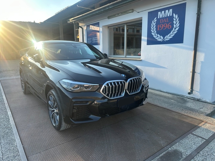 2023 BMW X6   AWD