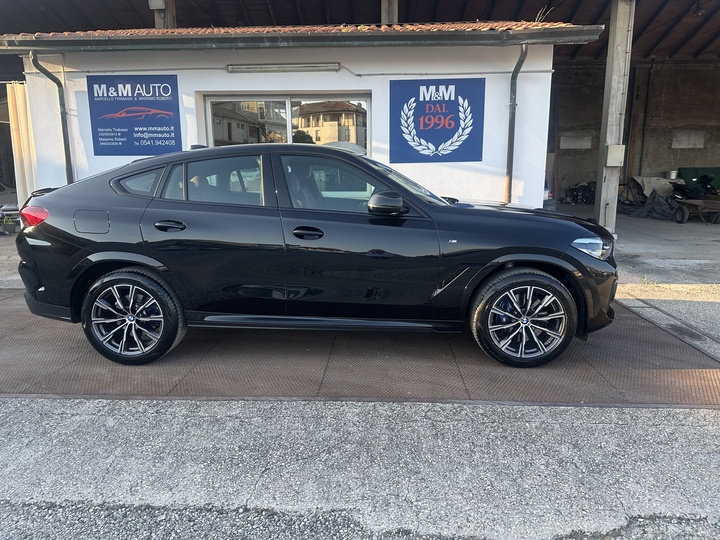 2023 BMW X6   AWD