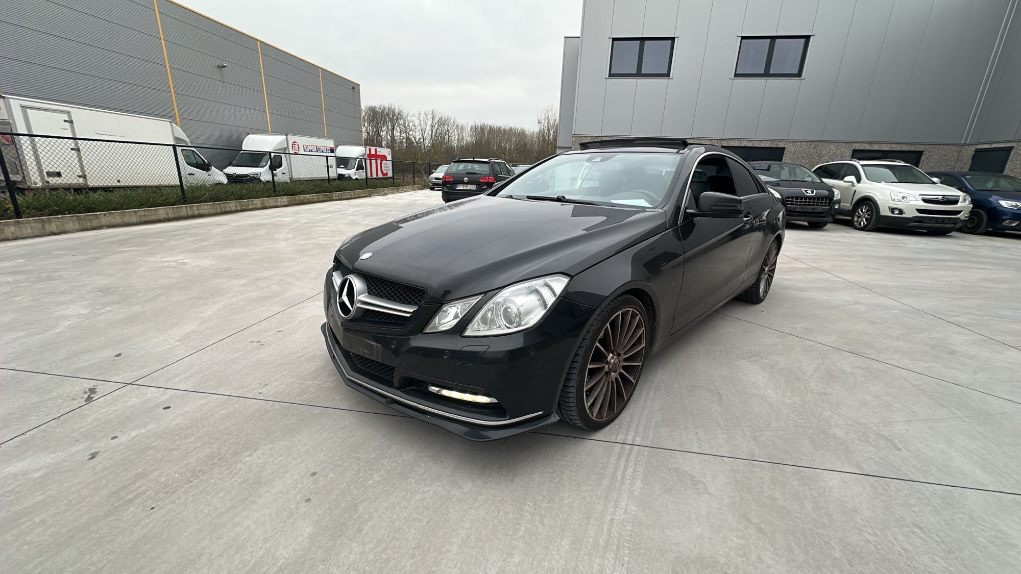 Mercedes-Benz E 250 CDI Avantgard - Disl - Automatic - 203 hp - 301.039 km