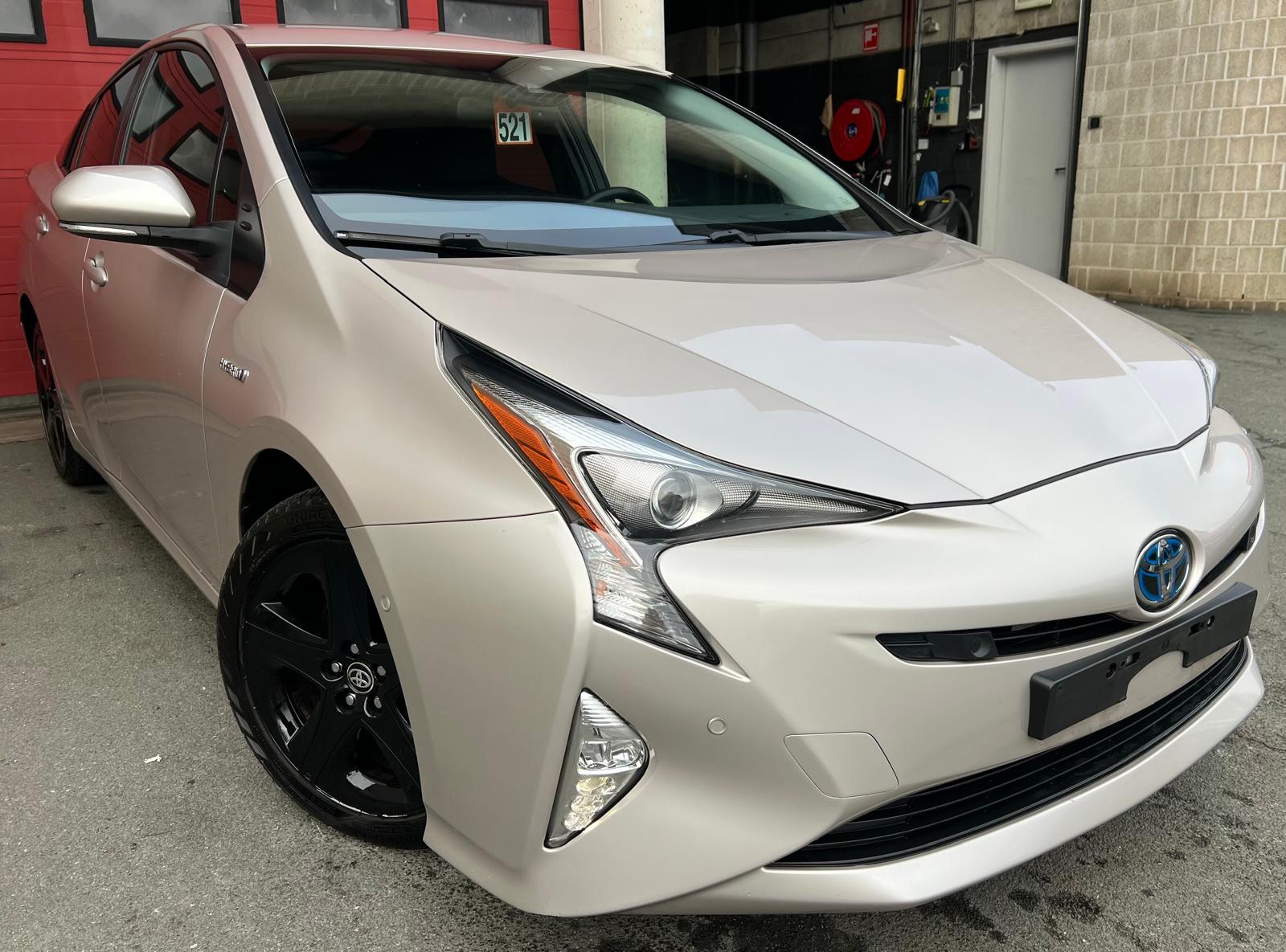 Toyota Prius 1.8 VVT-i Comfort - Hybrid - Automatic - 98 hp - 115.946 km Comfort