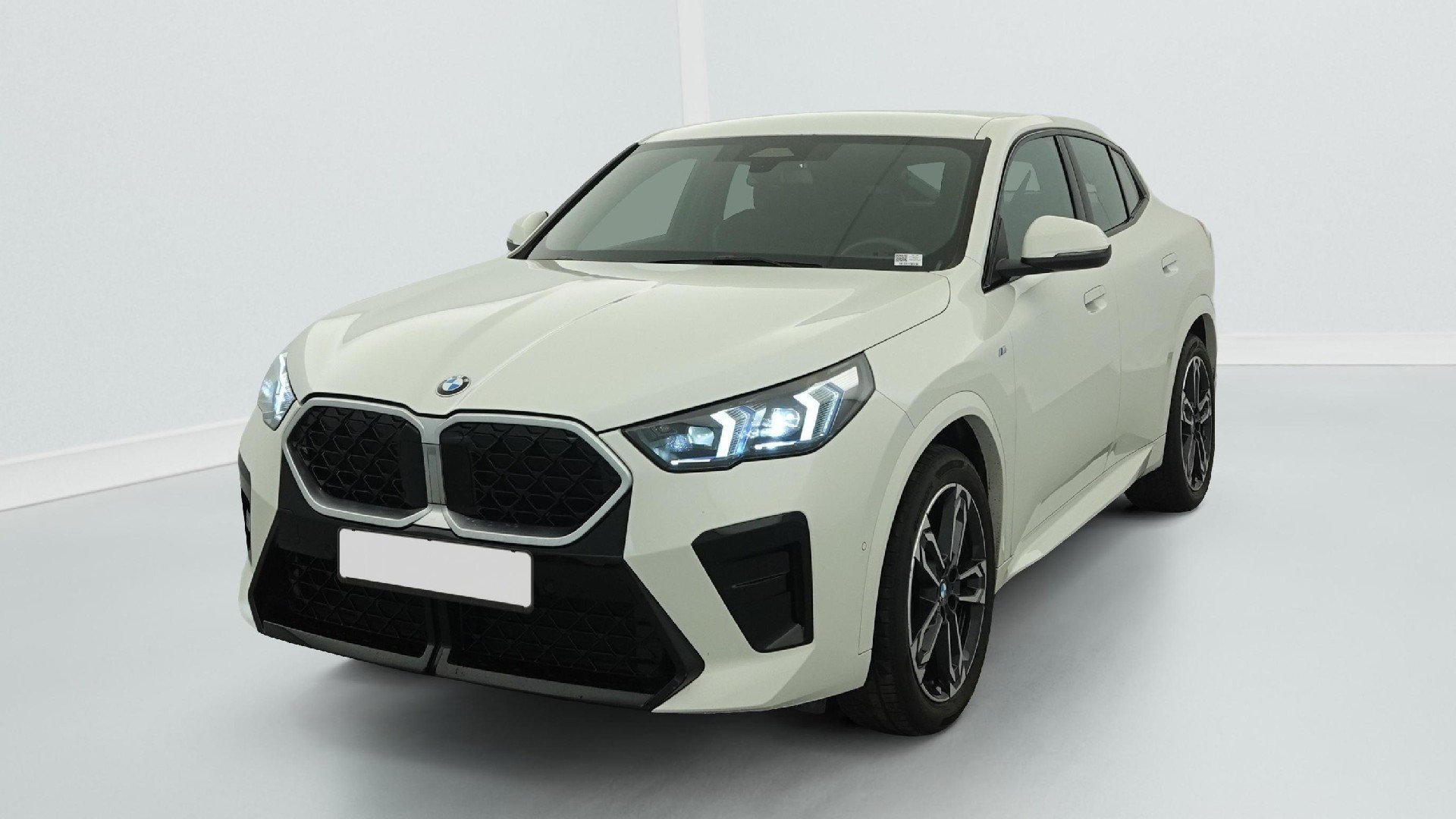 2025 BMW X2   