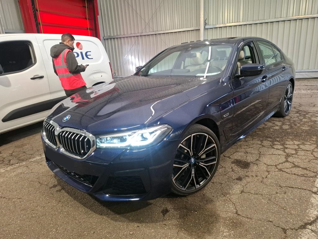 BMW 5 Series 530e M Sport - Hybrid - Automatic - 292 hp - 118.743 km M Sport