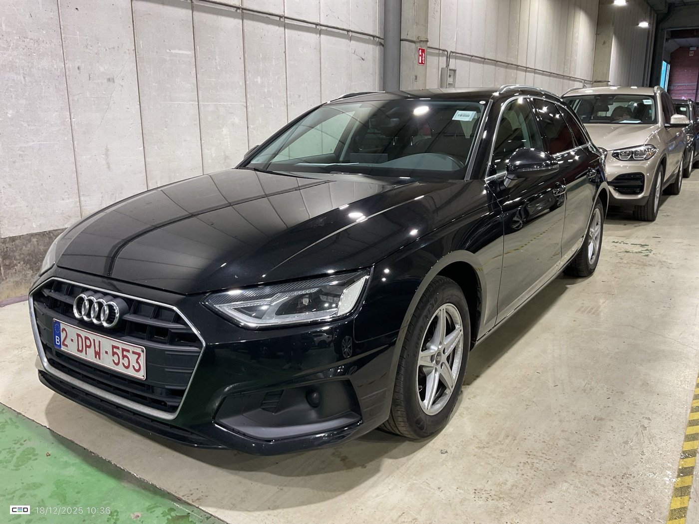 Audi A4 35 TDI Attraction - Diesel - Automatic - 163 hp - 195.618 km Attraction