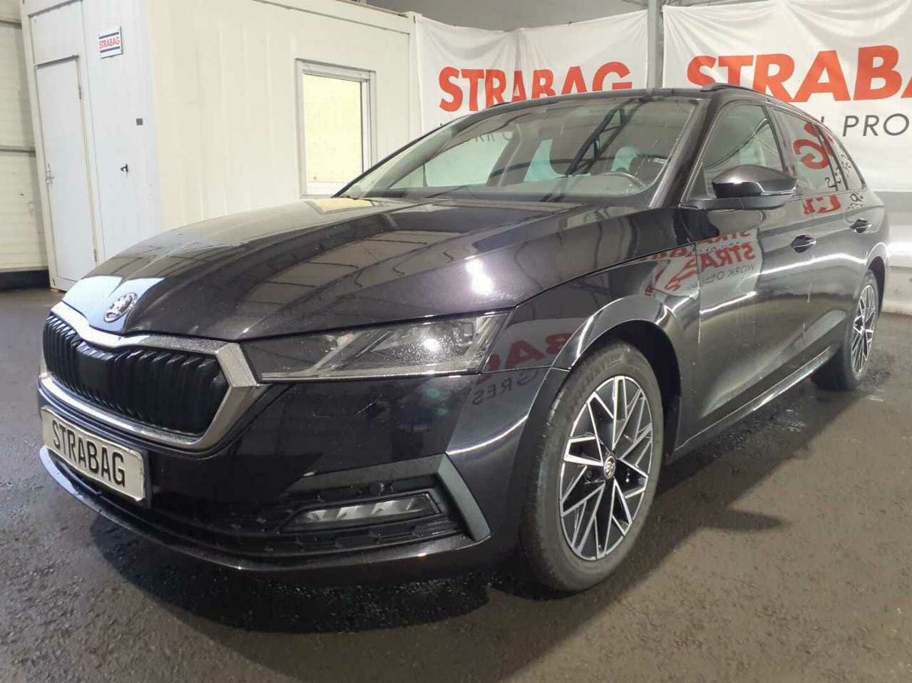 Skoda Octavia Combi 2.0 TDI Ambition - Diesel - Manual - 115 hp - 189.763 km