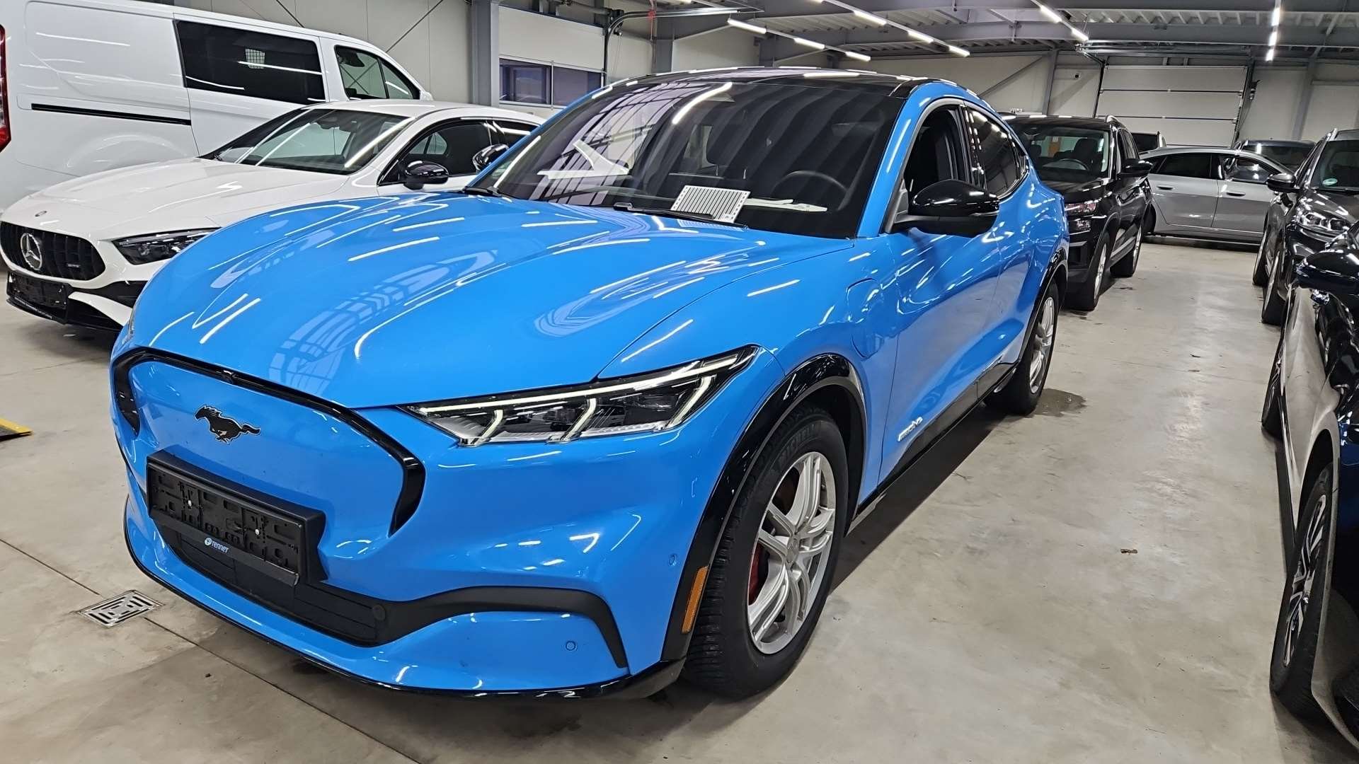 Ford Mustang Mach-E 76 kWh  - AWD - Electric - Automatic - 269 hp - 131.251 km