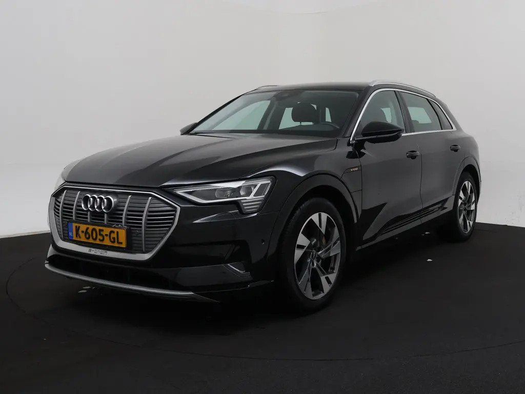 Audi E-tron 50 Business - Electric - Automatic - 313 hp - 161.764 km